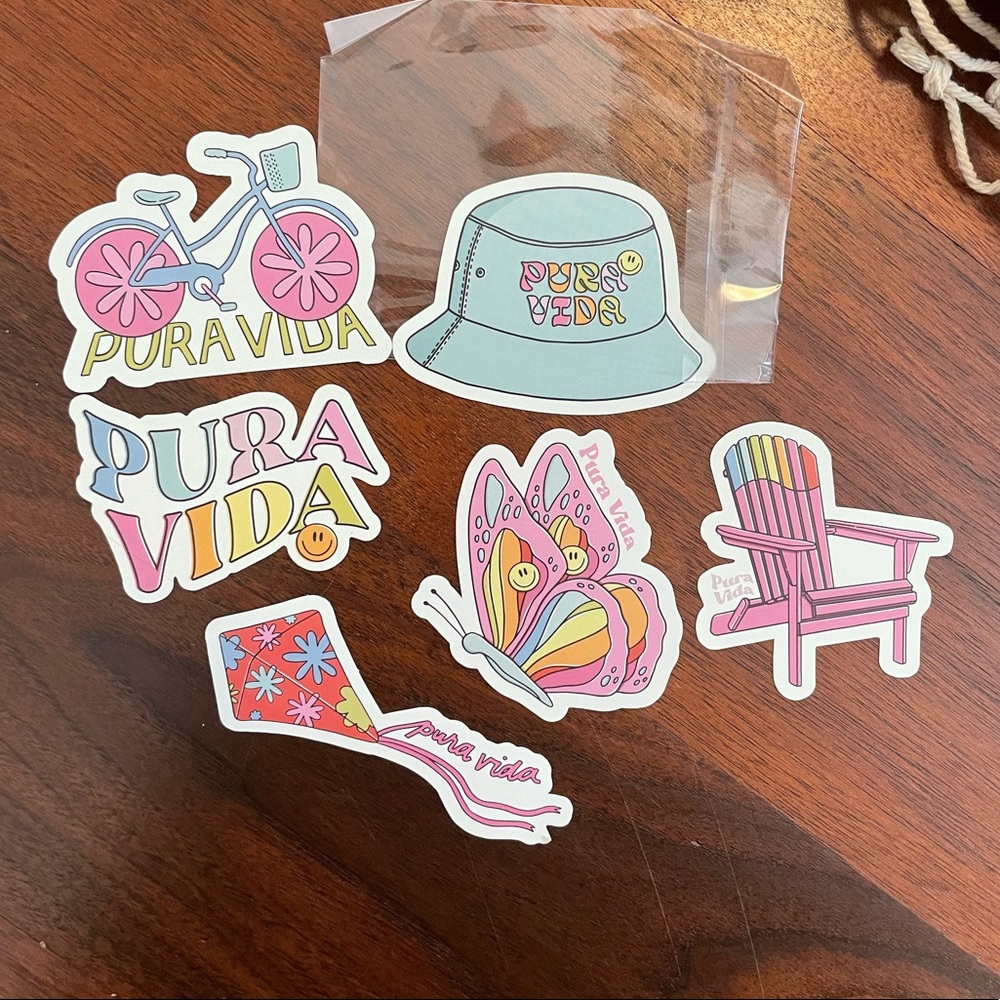 Trendy Pura Vida stickers!!